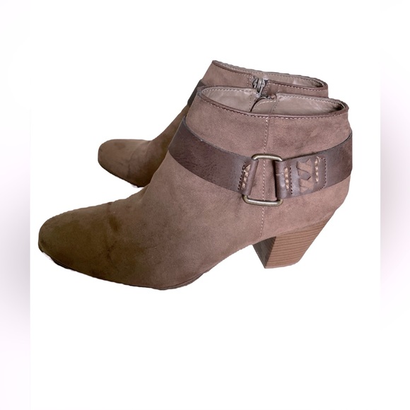 Faux Suede Ankle Booties - Picture 8 of 8